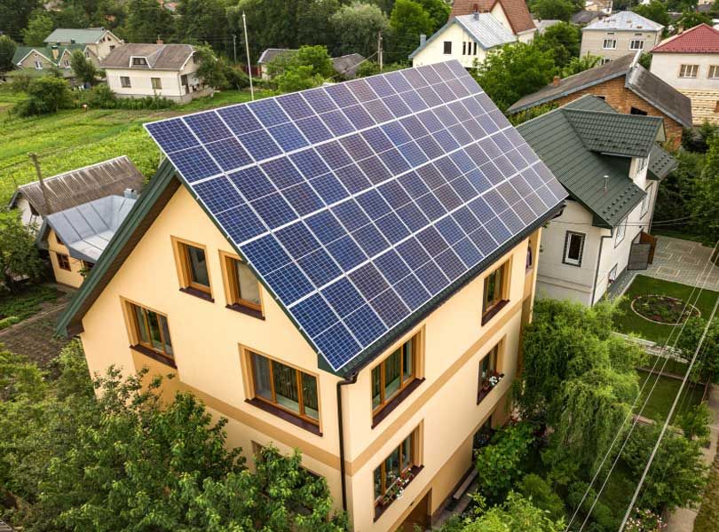 Energiafüggetlenség otthon: mire elég a napelem és az akkumulátor áramszünetben?